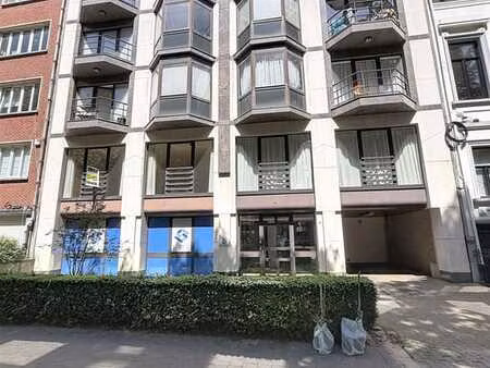 superb appartement 3 ch. 2 sdb.   2 places parking