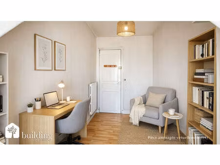 paris 8e - ternes- une chambre de service de 6 66 m2