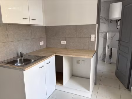 location appartement 2 pièces 28 m² à avesnes-le-comte (62810)