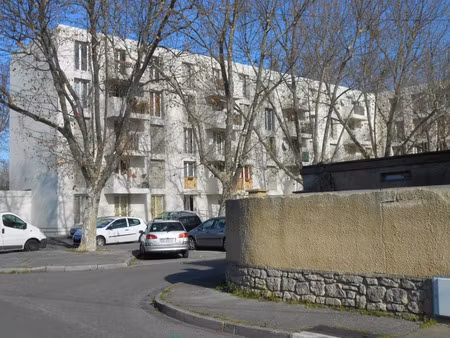 location appartement 3 pièces 54 m² à avignon (84000)