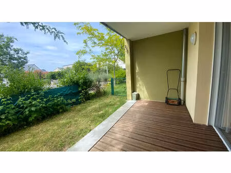betton a vendre appartement rez-de-jardin 4 pièces de 79 m²  3 chambres  garage fermé et p