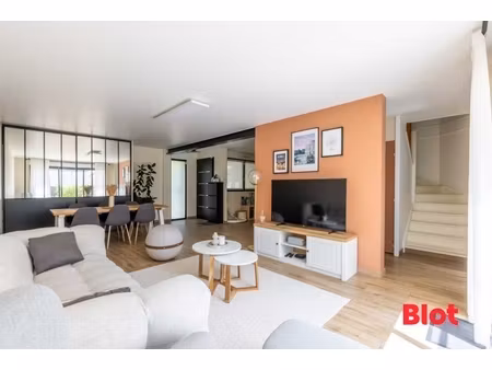 à vendre blot immobilier - belle maison contemporaine avec 4 chambres de 117m²- acigné