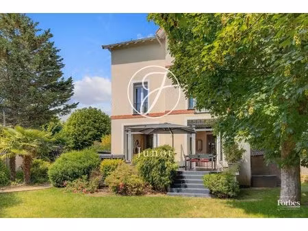 chatou - côté croissy- maison - 6 chambres - 192m² - terrain 813m².