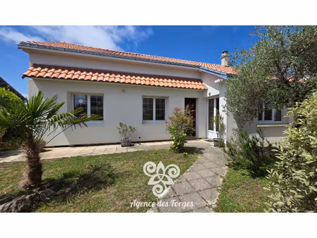maison individuelle plain-pied - 111m² - le landreau bourg