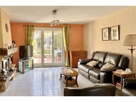 à vendre – charmante maison avec jardin – vandœuvre-lès-nancy (brabois)