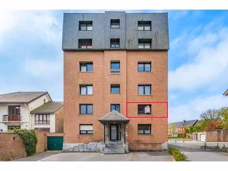 bel appartement 1 ch. + bureau au centre d’oupeye