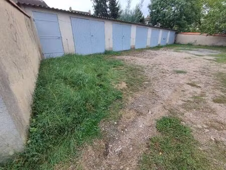 parking à louer
