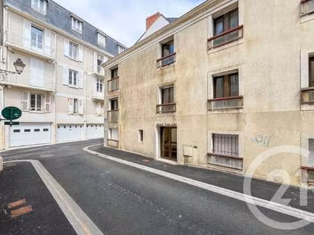 vente immeuble aux sables-d'olonne (85100) : à vendre / 147m² les sables-d'olonne