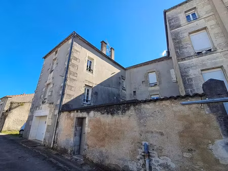 vente immeuble 339 m² jarnac (16200)