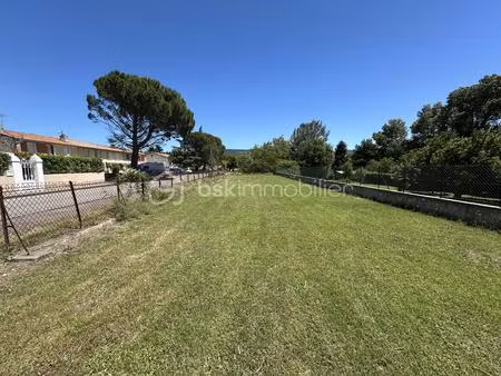 terrain de 488 m² à cruas
