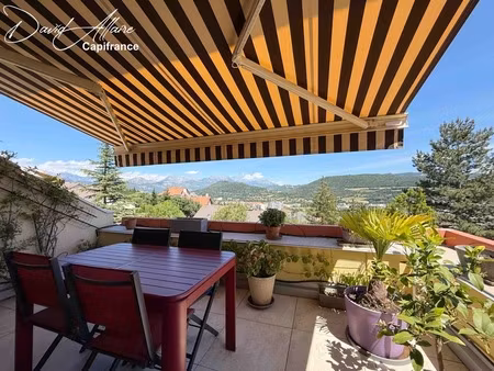appartement à vendre 100 m² 3 pièces  terrasse  véranda  cave et emplacement de parking sé
