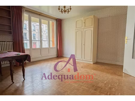 studio avec ascenseur - centre-ville