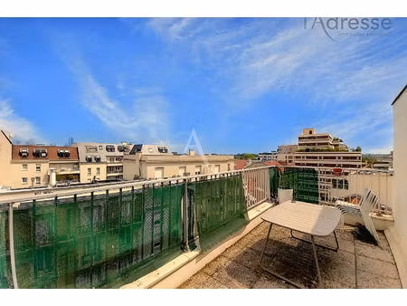 vente appartement 2 pièces  44.00m²  suresnes