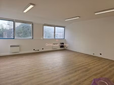 opportunité rare : local commercial à villeneuve d'ascq