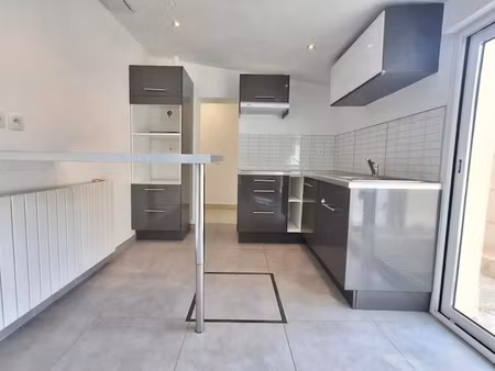 location maison 2 pièces 37 m² à ormesson-sur-marne (94490)  918 €