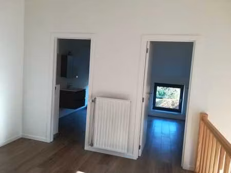 charmante petite maison à sart-dames-avelines