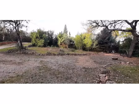 vente terrain 530 m² à le thoronet (83340)  119 000 €