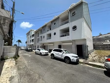 local commercial - professionnel à vendre
