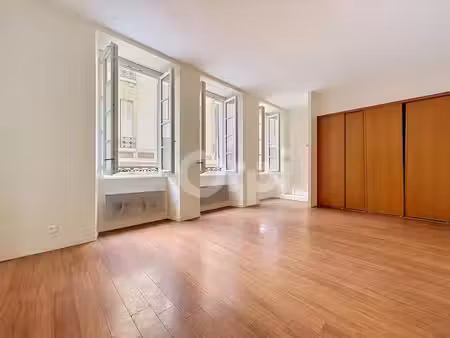 vente locaux professionnels 42 m² à provins (77160)  90 000 €
