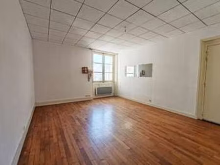 vente appartement t1 à saint-laurent-de-la-plaine (49290) : à vendre t1 / 25m² saint-laure