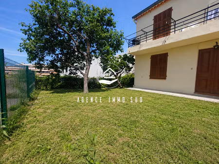 appartement 2p/3p 55m2 bas de villa - parking