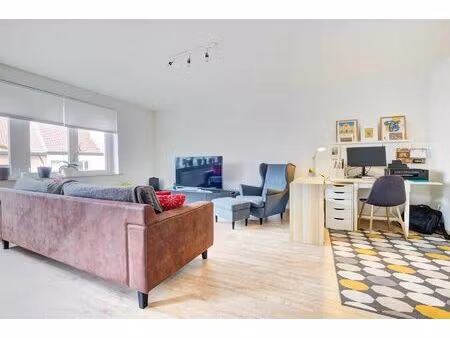 appartement à louer à tomberg 243 woluwe-saint-lambert (vbe35087)