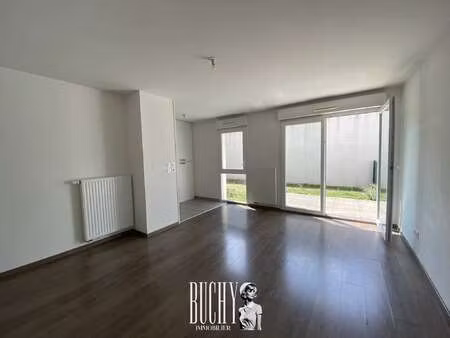 location appartement 3 pièces aux sables-d'olonne (85100) : à louer 3 pièces / 58m² les sa
