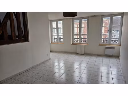 location appartement 3 pièces 62.86 m² à elbeuf (76500)  550 €