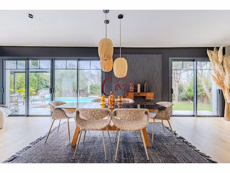 villa contemporaine - 7 pièce(s) 245 m2