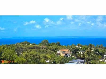 vue mer  magnifique appartement t4 avec panoramique sur marie- gallante