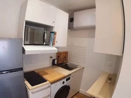 location meublée appartement 2 pièces 34 m² à oullins (69600)  765 €