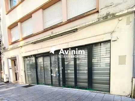 location commerce pau 64000 300m²