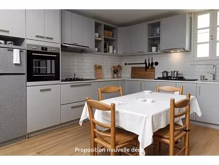 maison en pierres  93 m²  2 chs  terrain 522 m²  frênes