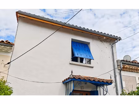 location maison  m² t-2 à saint-astier  590 €
