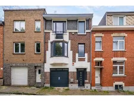 maison bel étage sans travaux avec 3 chambres et peb b !