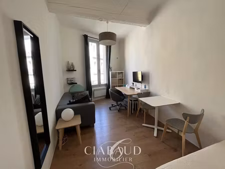 location meublée appartement 1 pièce 27.65 m² à aix-en-provence (13090)  737 €