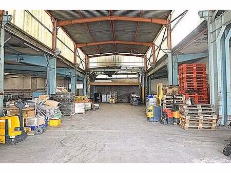 entrepôt à vendre