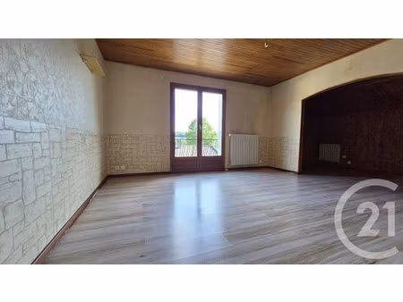 location appartement 3 pièces 82.68 m² à sillingy (74330)  1 055 €