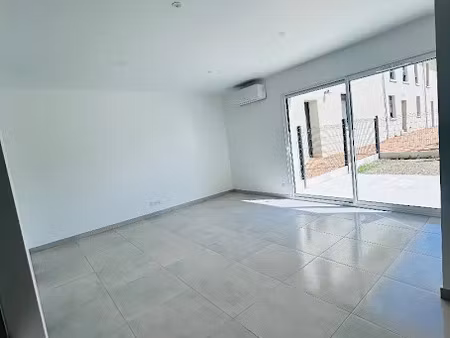 location appartement 4 pièces 81.7 m² à pont-evêque (38780)  1 170 €