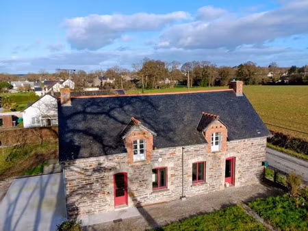 location maison 4 pièces 103 m² à lieuron (35550)  831 €