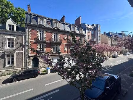 location appartement 3 pièces à nantes centre ville (44000) : à louer 3 pièces / 64m² nant