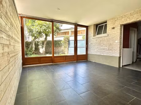 location maison 4 pièces 86 m² à perigueux (24000)  750 €