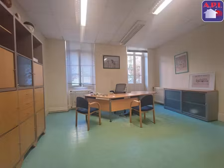 location locaux professionnels 0 pièces 56 m² à foix (09000)  600 €