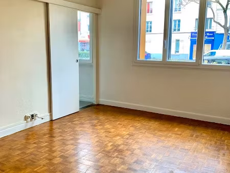 location locaux professionnels 2 pièces 60 m² à saint-maur-des-fosses (94100)  1 205 €