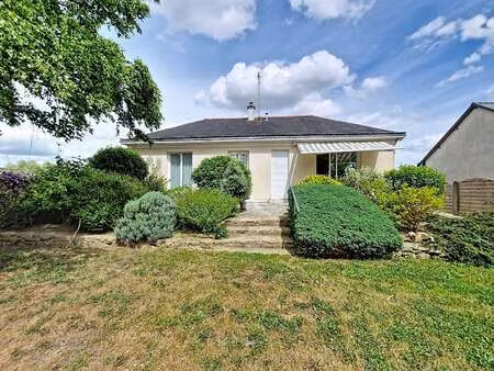 vente maison au lion-d'angers (49220) : à vendre / 89m² le lion-d'angers