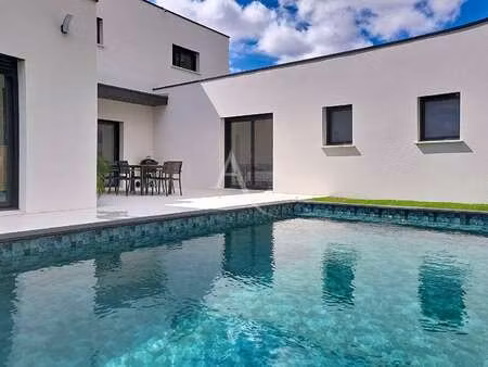 vente maison piscine à cholet (49300) : à vendre piscine / 180m² cholet