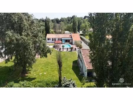 vente maison piscine à saint-gervais (85230) : à vendre piscine / 150m² saint-gervais