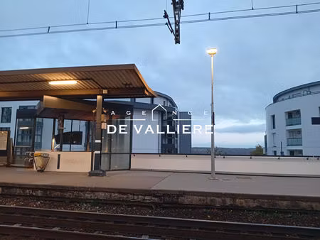 saint-cyr-l'ecole - 2p/41m² à la gare