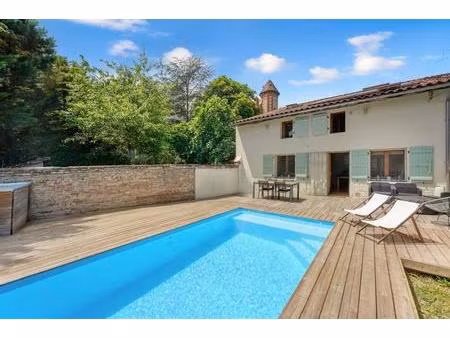 rare – cœur de bouloc : magnifique toulousaine rénovée de 157 m² avec piscine