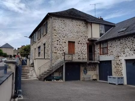 maison d'habitation garage atelier